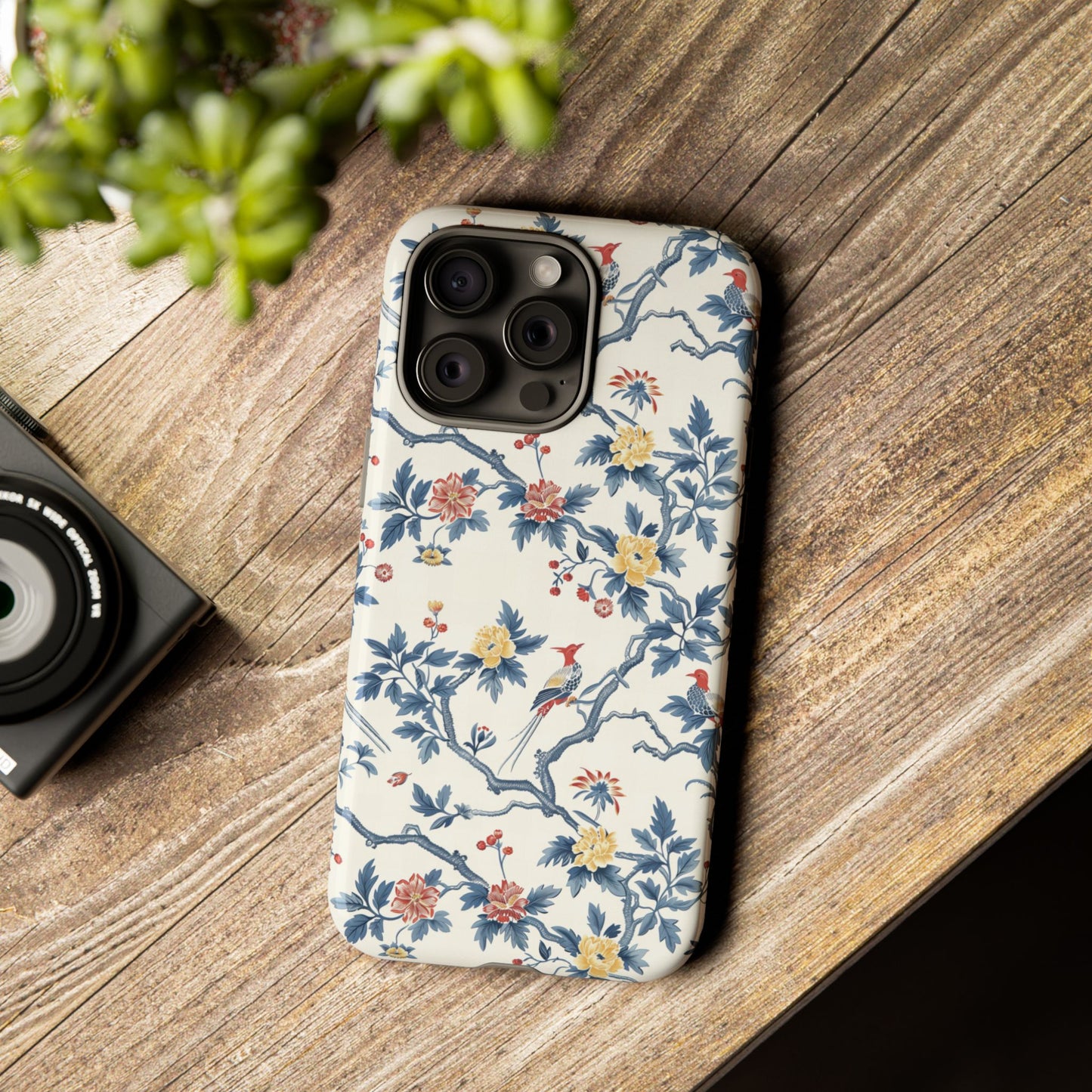 Elegant Chinoiserie-Patterned Protective Phone Case