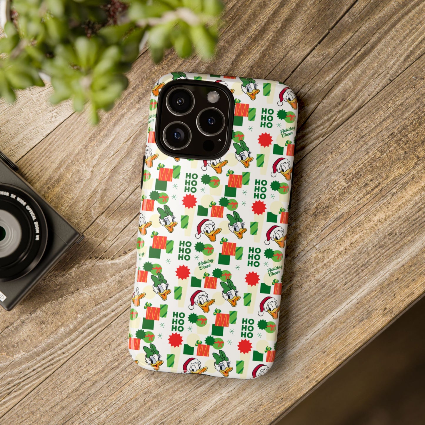 Disney Donald Duck and Daisy Christmas-Themed Durable Phone Case